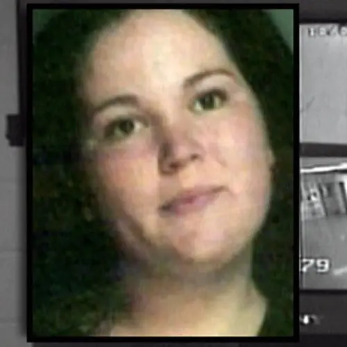 Photo d'Ashley Smith avec 2 images de caméras de sécurité