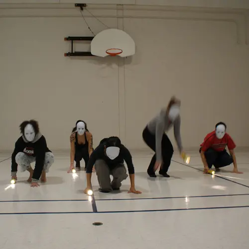 © Caroline B., Marie-Pier A, Esther D., Mélanie Brisson