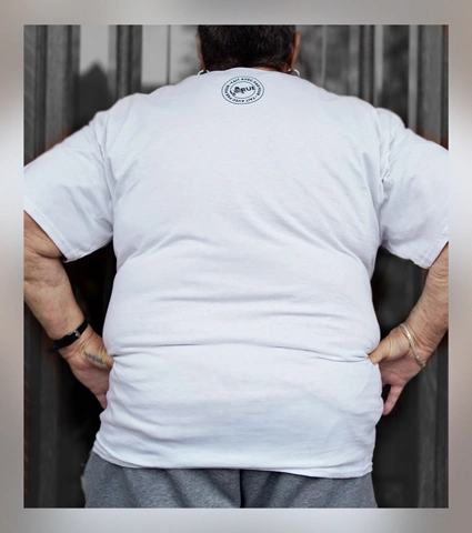 T-shirt blanc, très grand